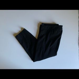 Old Navy Pixie Pant